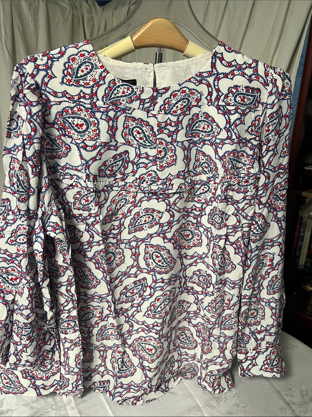 Talbots 2X NWT White Paisley-Print Long Sleeve Blouse with Red & Blue Accents